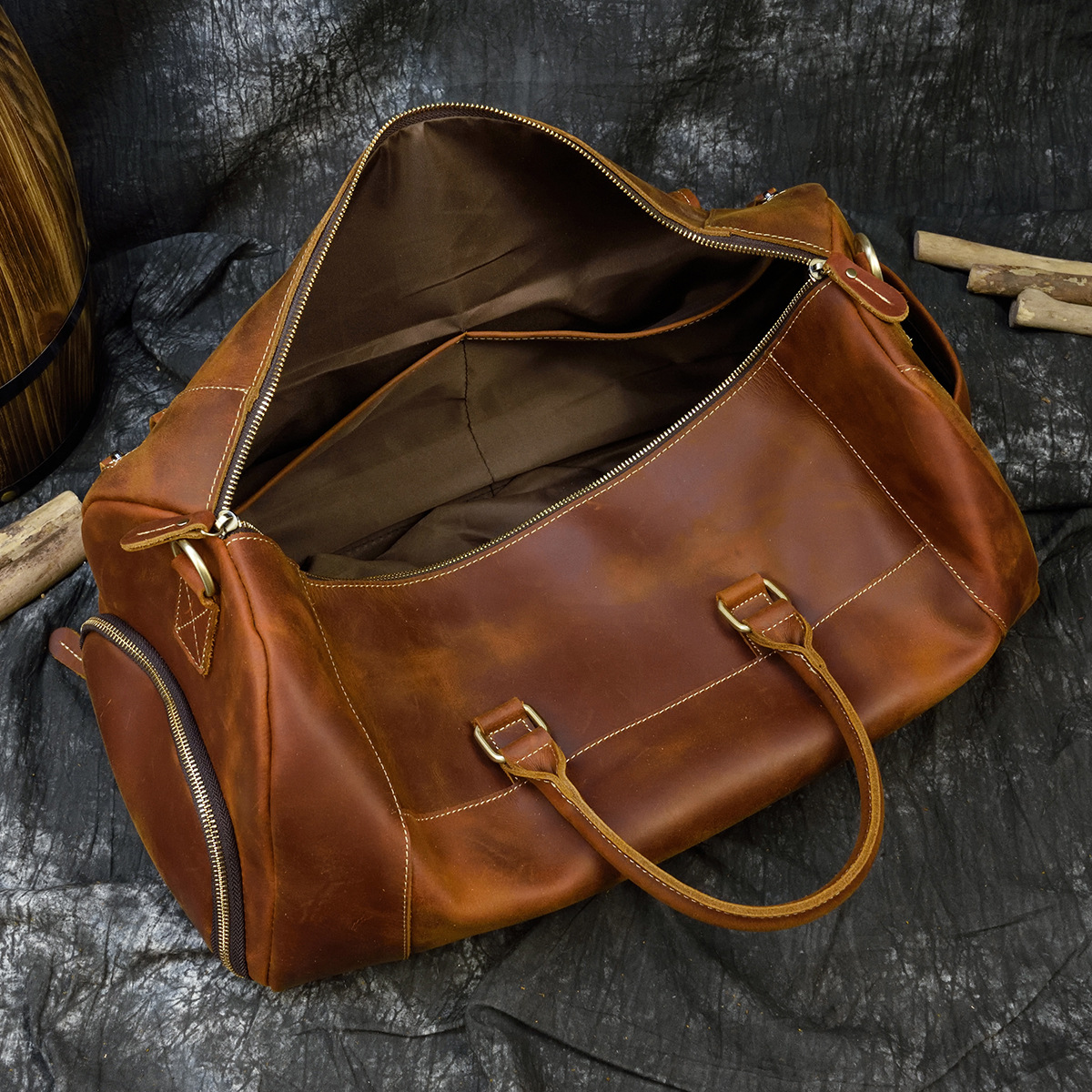 Full Grain Leather Handmade Duffle Bag 20*10.5*9.5 Inches